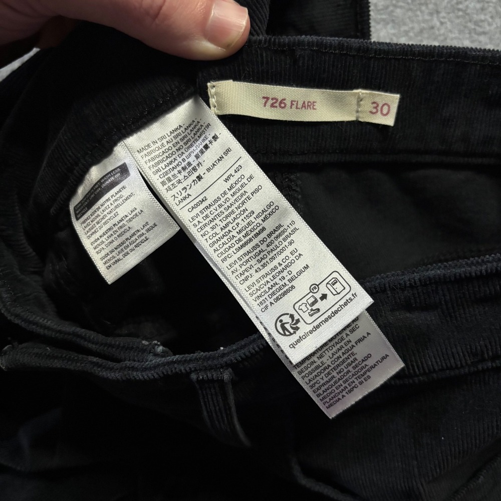 Levi's 726 Flare Pants Women 30 Black Corduroy High Rise Retro Stretch Cords - Picture 5 of 11